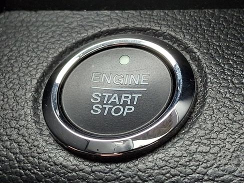 Used 2018 Ford Expedition Platinum AWD/4WD image 28