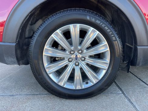 Certified 2020 Ford Explorer Limited image 9