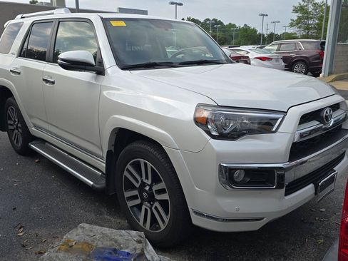 Used 2017 Toyota 4Runner Limited AWD/4WD image 1