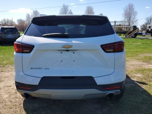 Used 2024 Chevrolet Blazer LT w/ Convenience Package AWD/4WD image 4