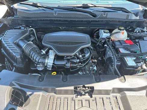 Certified 2019 Chevrolet Blazer Premier w/ Driver Confidence II Package AWD/4WD image 25