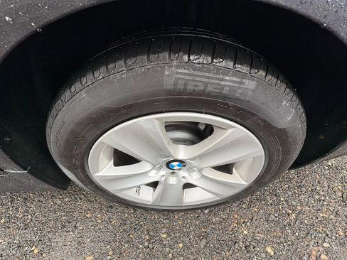 Used 2013 BMW 528i Sedan image 32