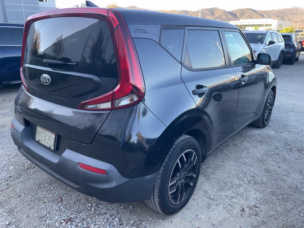 Used 2021 Kia Soul LX FWD image 8