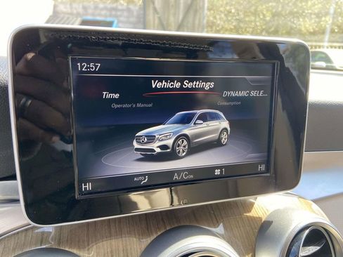 Used 2018 Mercedes-Benz GLC 300 image 22