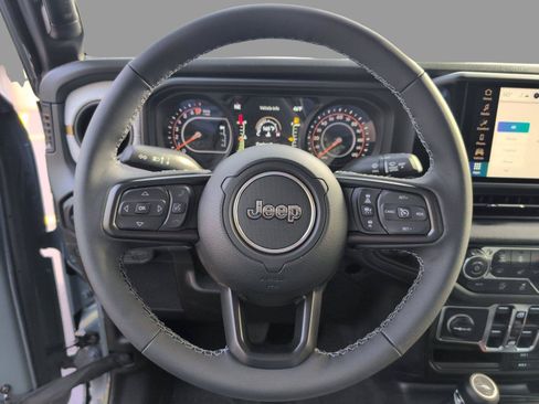 New 2026 Jeep Gladiator Sport AWD/4WD image 28