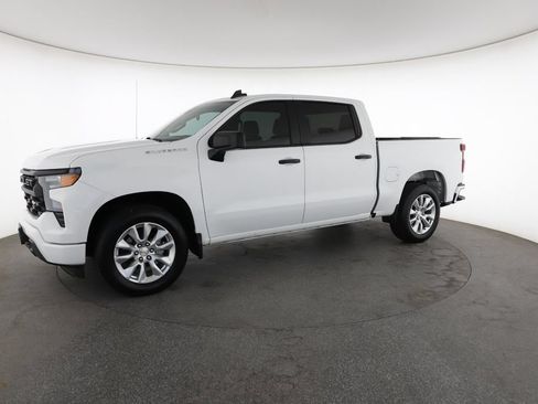 Used 2024 Chevrolet Silverado 1500 Custom RWD image 6