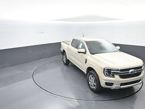 New 2026 Ford Ranger Lariat w/ FX4 Off-Road Package AWD/4WD image 25