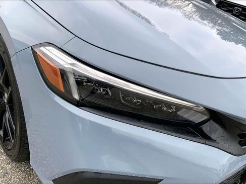 Used 2023 Honda Civic Sport image 27