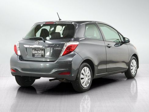 Used 2013 Toyota Yaris L FWD image 5