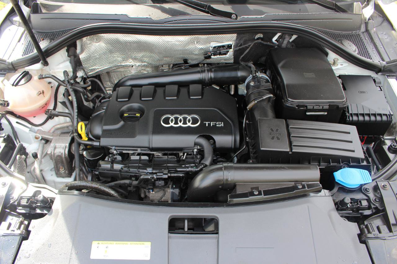 Used 2017 Audi Q3 2.0T Premium Plus w/ Premium Plus Package AWD/4WD image 50