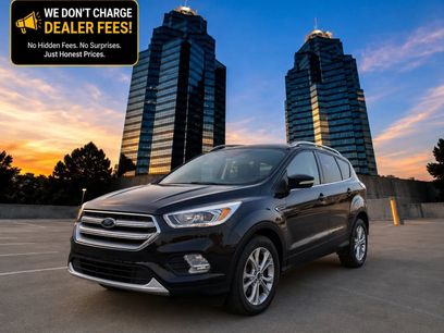 Used 2017 Ford Escape SE w/ Equipment Group 201A