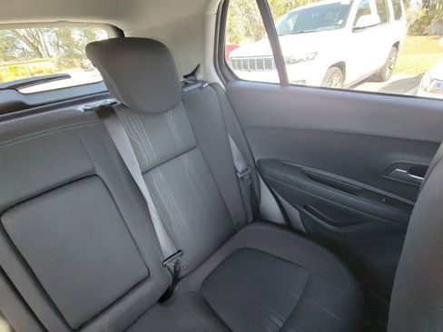 Used 2016 Chevrolet Trax LT image 6