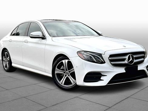 Used 2019 Mercedes-Benz E 300 image 2