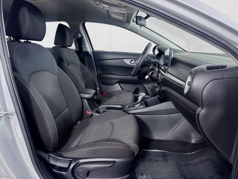 Used 2019 Kia Forte LXS image 26