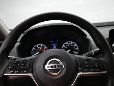 Used 2021 Nissan Altima 2.5 S FWD image 12