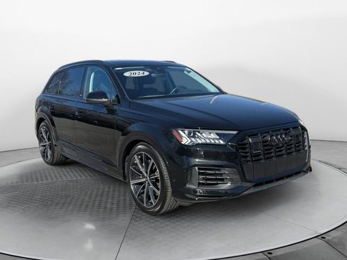 Certified 2024 Audi Q7 3.0T Prestige image 1