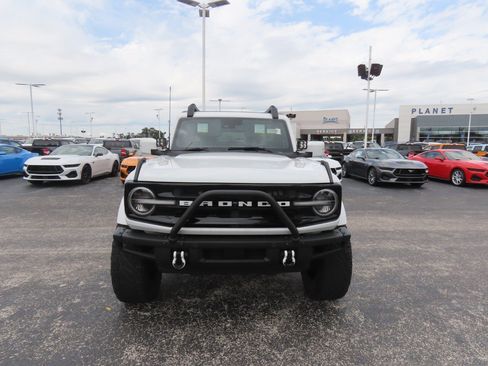 Certified 2023 Ford Bronco Outer Banks AWD/4WD image 4
