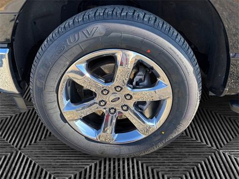 Used 2022 Ford F150 XLT w/ Equipment Group 302A High image 14