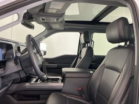 Certified 2025 Ford F450 Lariat w/ FX4 Off-Road Package image 17