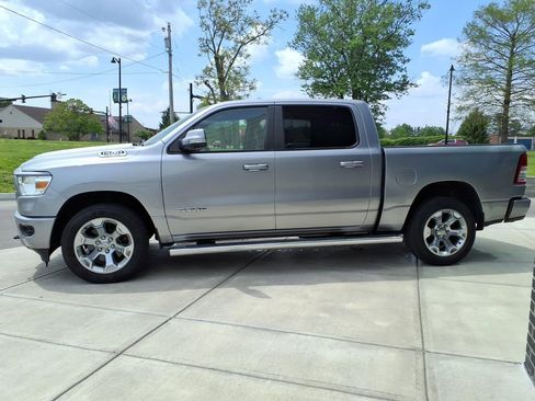 Used 2019 RAM 1500 Big Horn AWD/4WD image 4