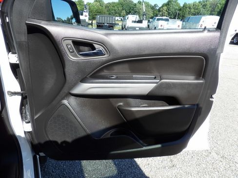 Used 2022 Chevrolet Colorado LT w/ Fleet Safety Package RWD image 33