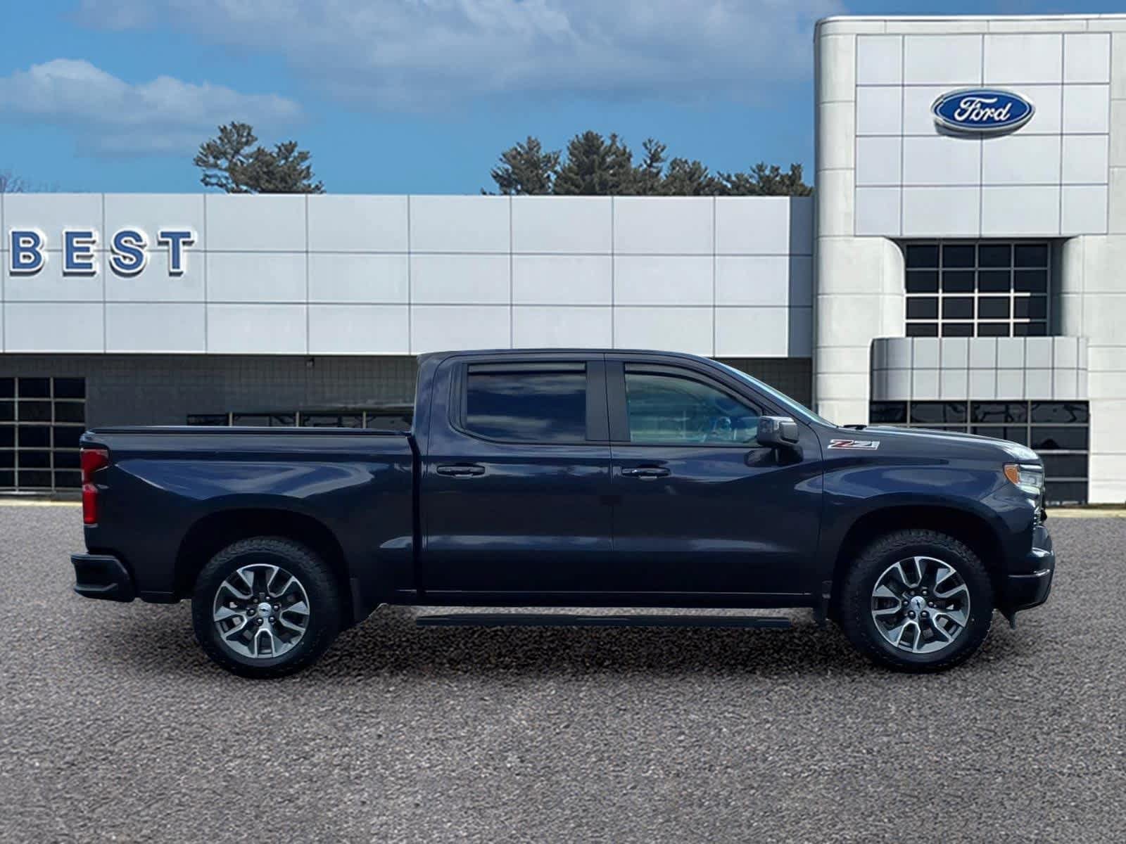Used 2023 Chevrolet Silverado 1500 RST AWD/4WD image 8