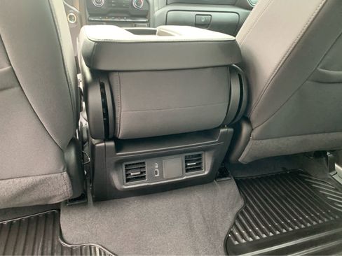 Certified 2025 Chevrolet Silverado 1500 Custom w/ Turbomax Blackout Package image 23