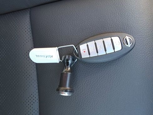 New 2025 Nissan Altima 2.5 SL image 30