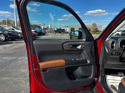 New 2025 Ford Bronco Sport Outer Banks w/ Topo Graphic Package image 27