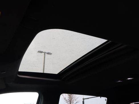 Certified 2024 GMC Sierra 1500 Denali Ultimate image 20