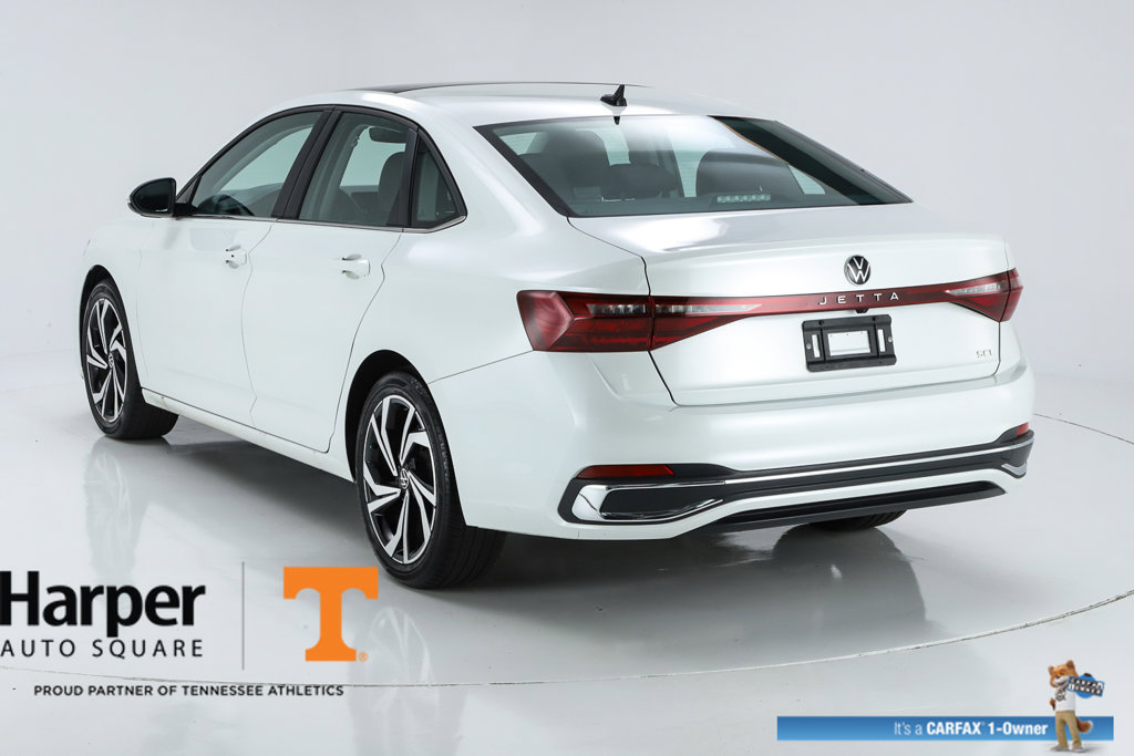 Used 2025 Volkswagen Jetta SEL FWD image 7