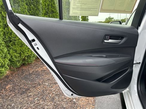 Certified 2025 Toyota Corolla SE FWD image 9