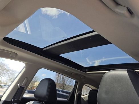 Used 2018 Nissan Murano SL w/ Moonroof Package image 3