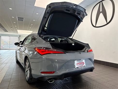 New 2026 Acura Integra image 24