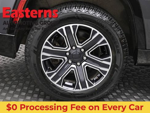 Used 2024 Jeep Wagoneer Series II AWD/4WD image 33
