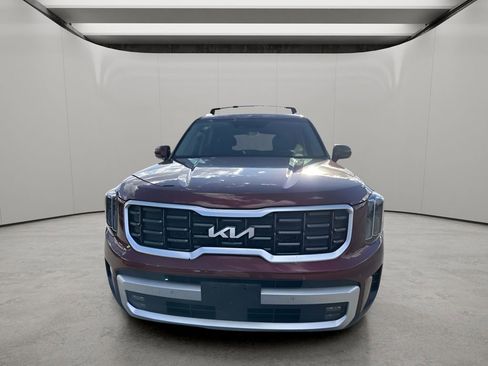 Used 2024 Kia Telluride SX w/ Towing Package image 10