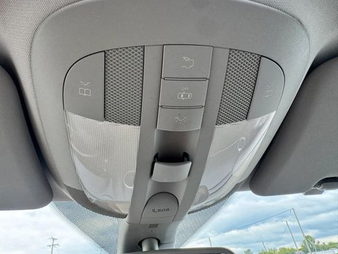 Used 2010 Mercedes-Benz GL 450 4MATIC image 29