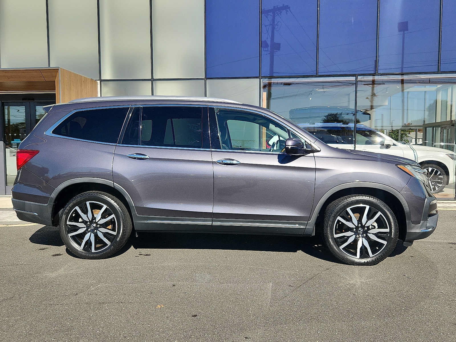 Used 2020 Honda Pilot Elite image 7