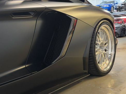Used 2014 Lamborghini Aventador LP 720-4 50th Anniversario AWD/4WD image 21