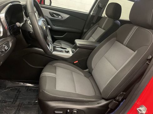 Used 2024 Chevrolet Blazer LT w/ Convenience Package FWD image 12