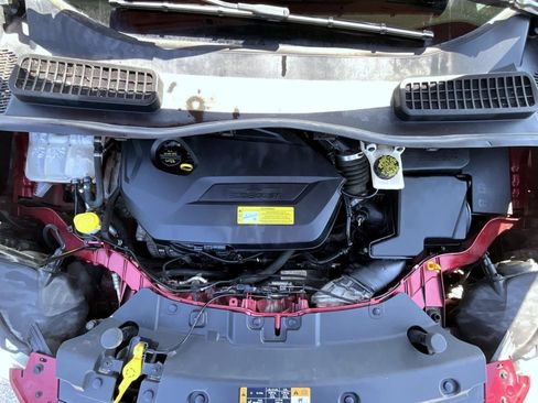 Used 2014 Ford Escape SE w/ Equipment Group 201A AWD/4WD image 26