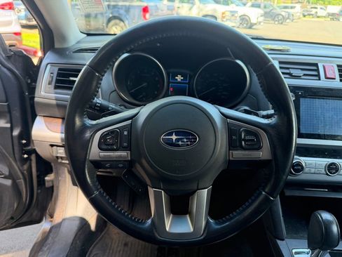 Used 2015 Subaru Outback 2.5i Limited AWD/4WD image 17