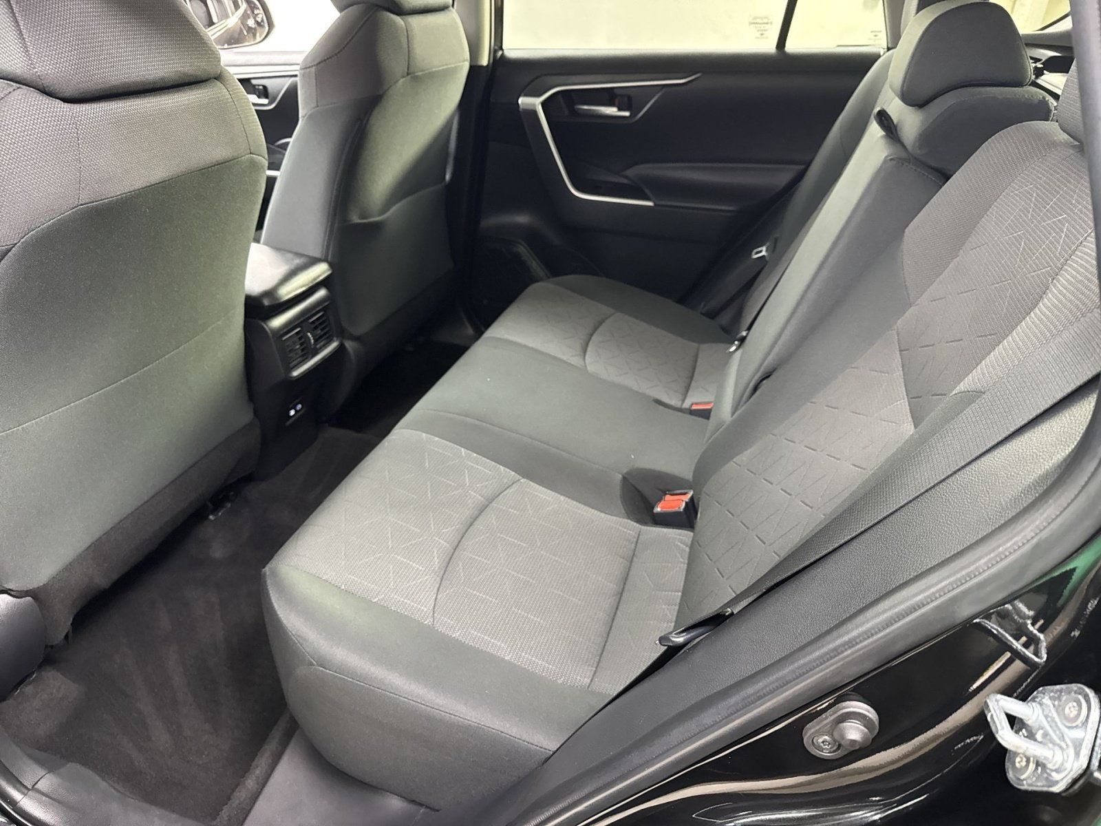 Used 2023 Toyota RAV4 XLE w/ Convenience Package AWD/4WD image 37