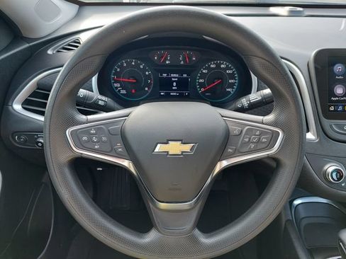 Used 2024 Chevrolet Malibu LT FWD image 31