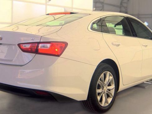 Used 2023 Chevrolet Malibu LT FWD image 6