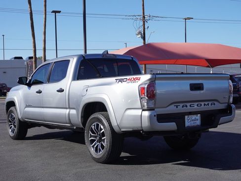 Used 2023 Toyota Tacoma TRD Sport image 3