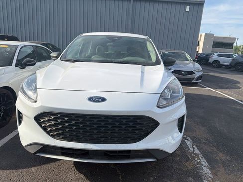 Used 2020 Ford Escape S AWD/4WD image 2