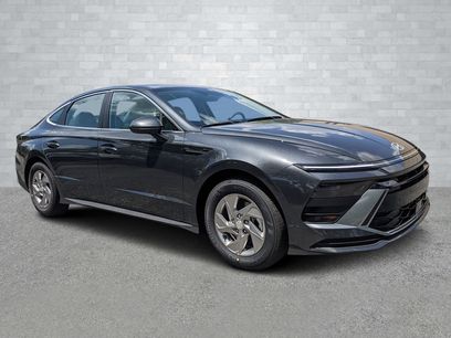 New 2025 Hyundai Sonata SE