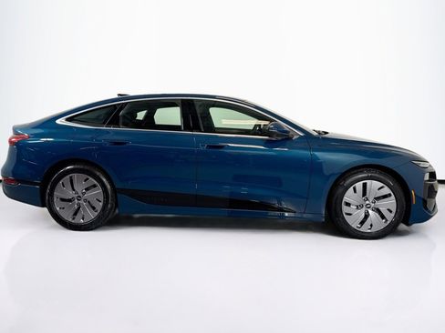 Used 2025 Audi A6 e-tron Ultra w/ Ultra Package image 4