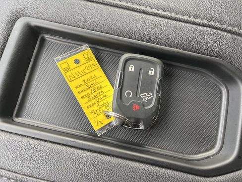 Used 2021 GMC Sierra 1500 SLT w/ SLT Premium Package image 22